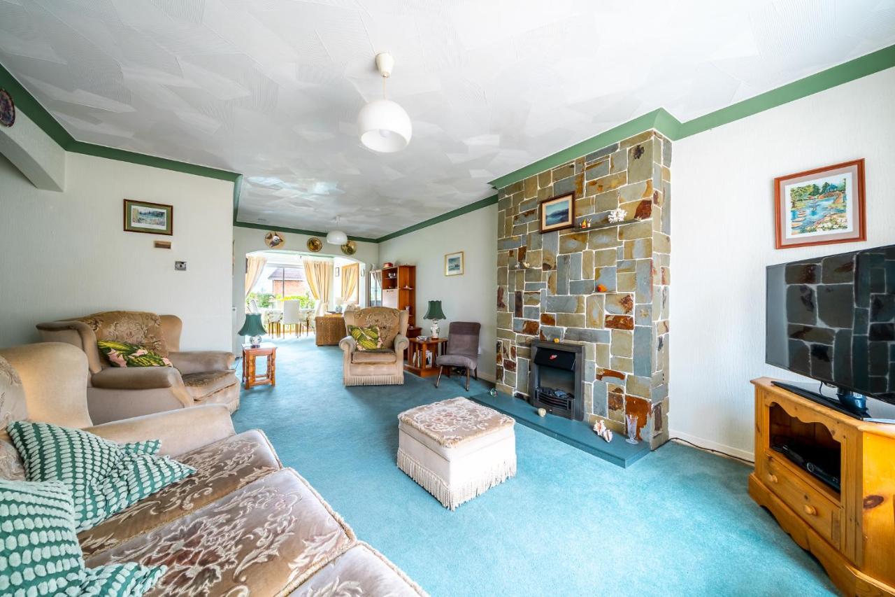 Jane & Julies Place Holiday home Gresford